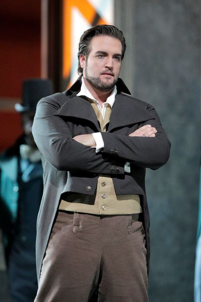Brian Jagde as Cavaradossi Photo