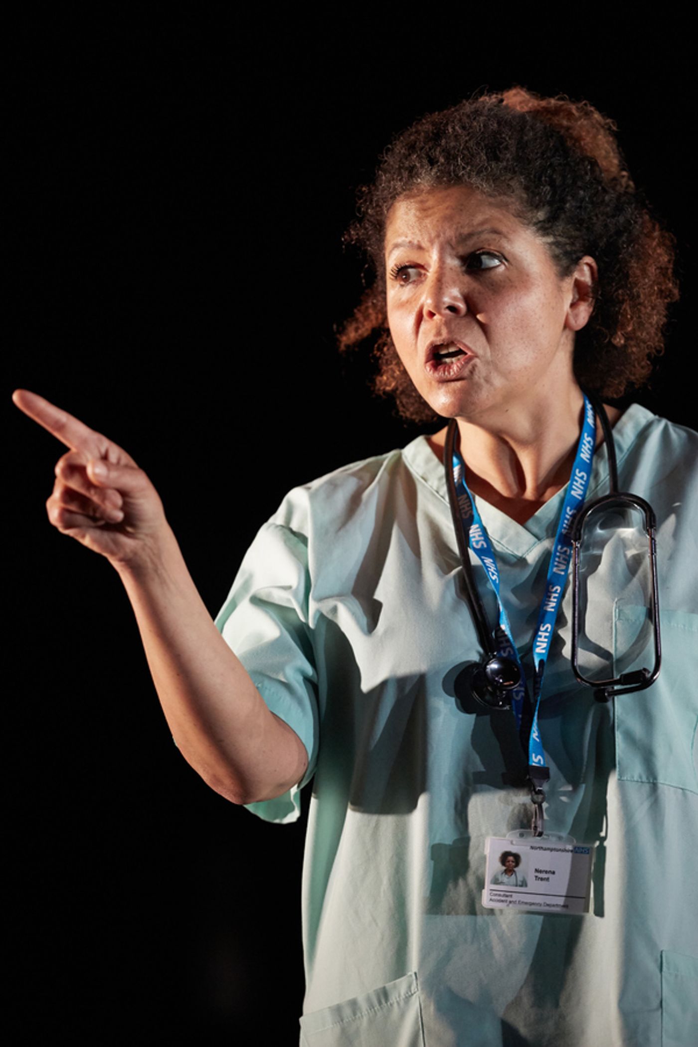 Photo Flash: First Look at I'M NOT RUNNING at the National Theatre  Image