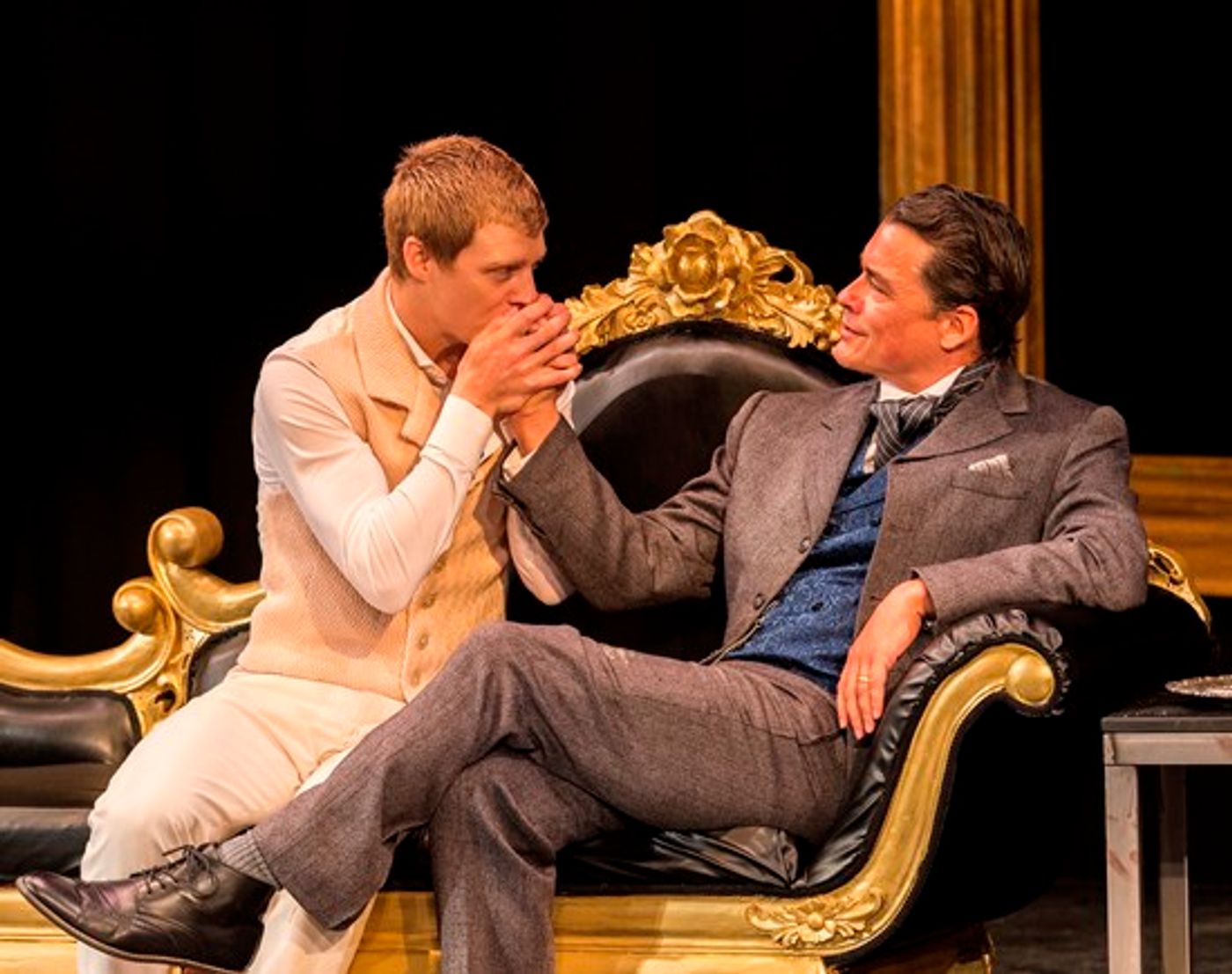 Review: A PICTURE OF DORIAN GRAY Captures a Chilling Lifetime of Decay  Image