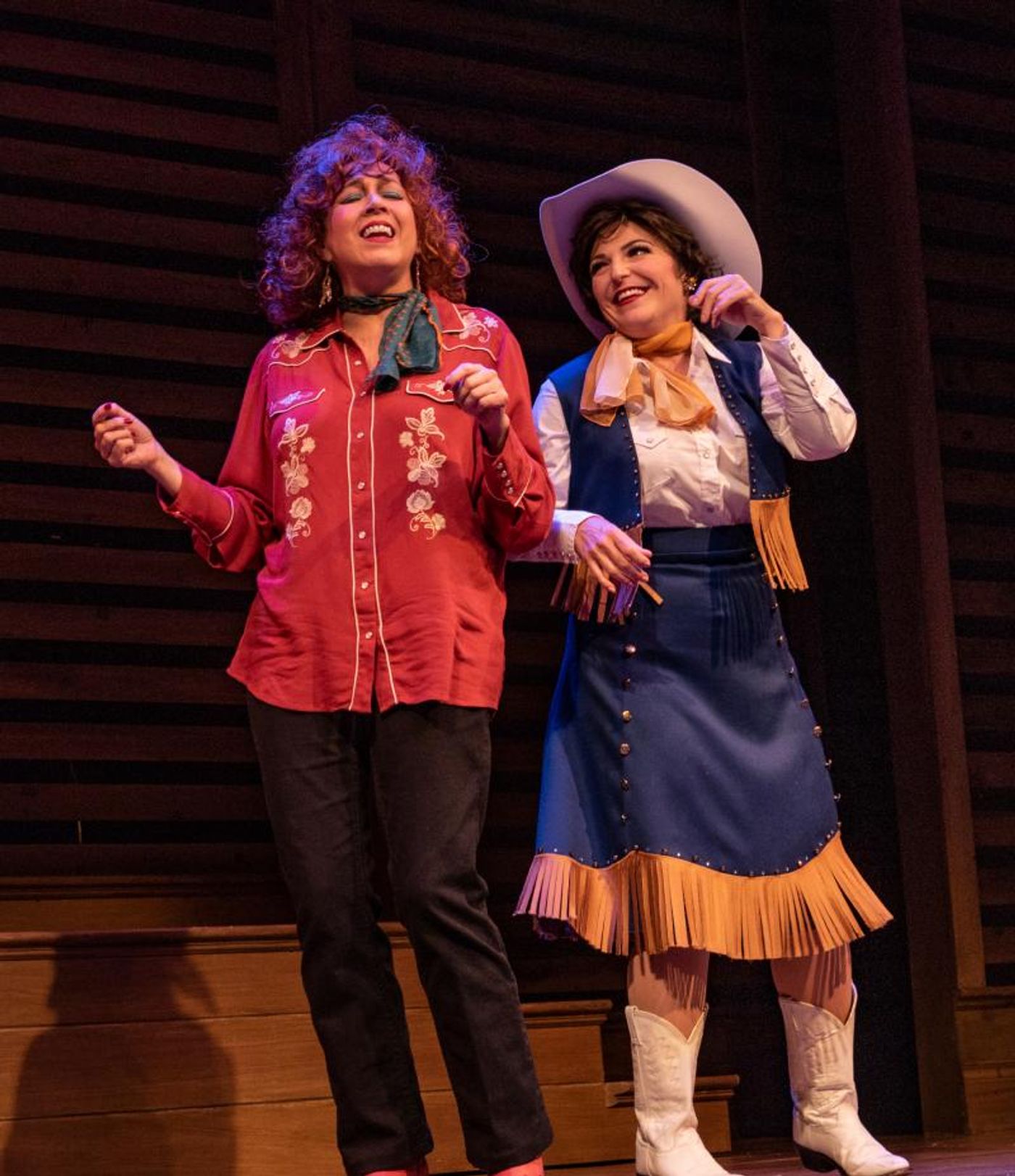 Review: ALWAYS... PATSY CLINE at New Theatre Restaurant  Image