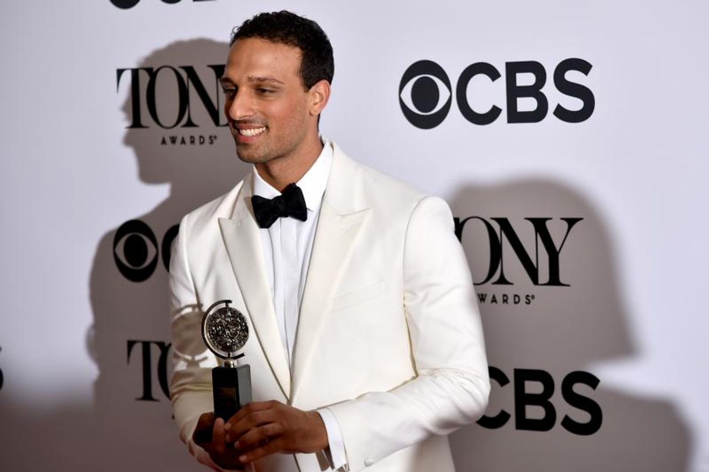 BWW Exclusive: Ari'el Stachel- Searching for an Identity, An Apostrophe and a Tony  Image