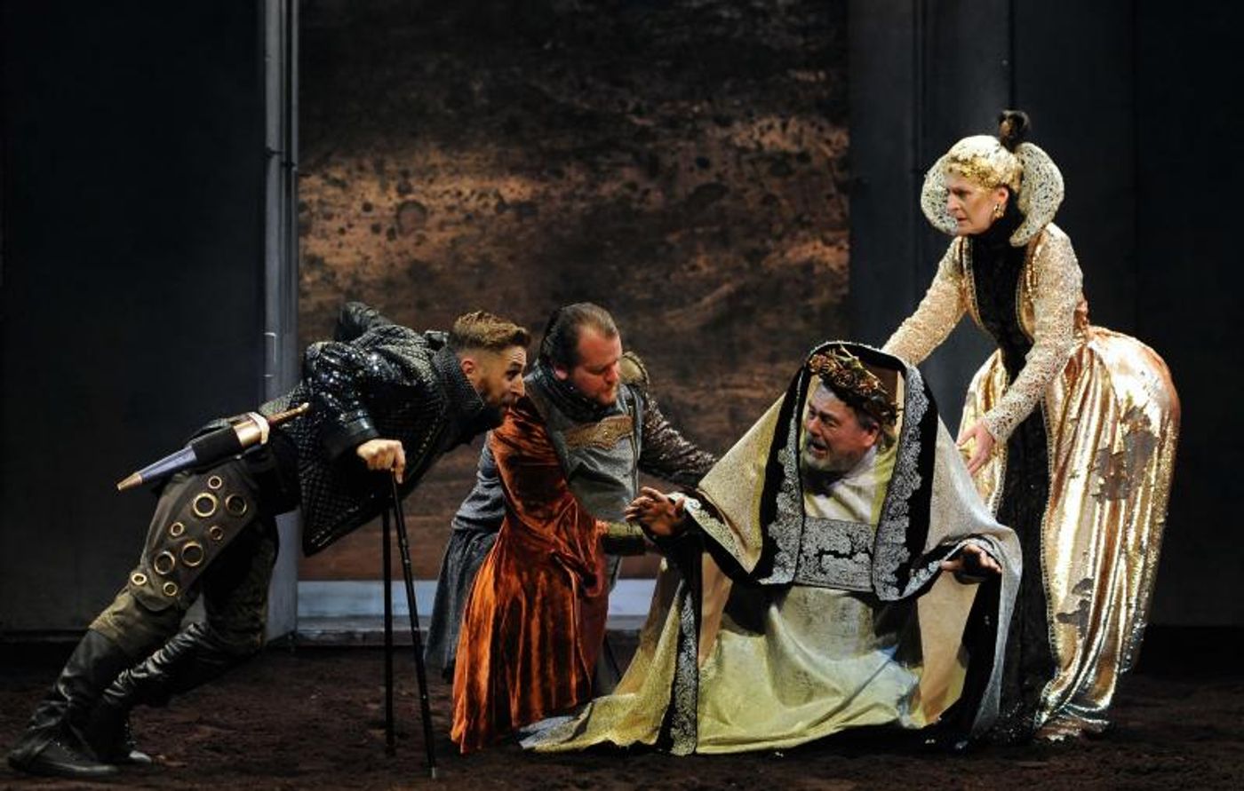 Review: DRUIDSHAKESPEARE: RICHARD III at THE ABBEY THEATRE  Image