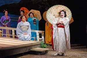 Dina Kuznetsova and Laurel Semerdjian Photo