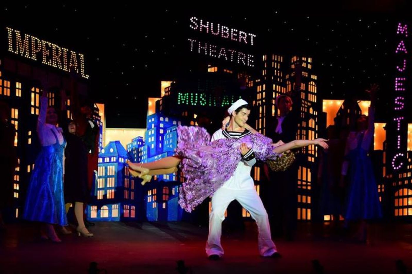 Review: 42ND STREET at Broadway Palm is Charming and Fun!  Image