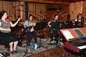 Louise Owen (Violin), Yuku Naito-Gotay (Violin), Tallie Brunfelt (Viola) and Laura Bo Photo
