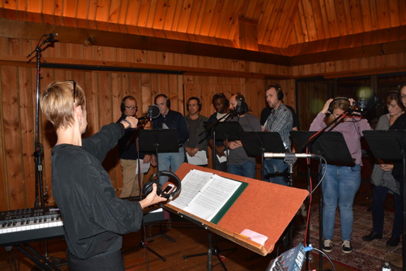 Exclusive Photo Coverage: COME FROM AWAY Cast Gets Merry and Bright for Carols For A Cure!  Image