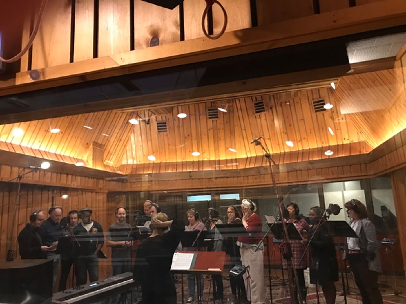 Exclusive Photo Coverage: COME FROM AWAY Cast Gets Merry and Bright for Carols For A Cure!  Image