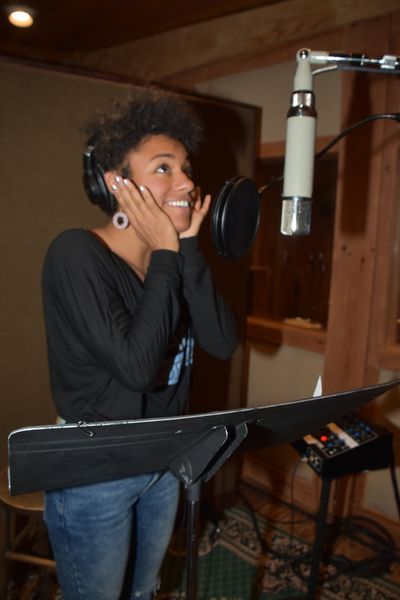 Ariana DeBose Photo