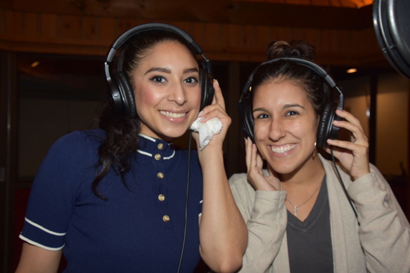 Exclusive Photo Coverage: HAMILTON Cast Jingles All the Way to Christmas for Carols For A Cure!  Image