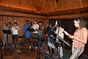 Terrance Spencer, Roddy Kennedy, Sean Green Jr., Ryan Vasquez, Anthony Lee Medina, Lauren Boyd, Gabriella Sorrentino and Lexi Lawson @ BroadwayWorld Terrance Spencer, Roddy Kennedy, Sean Green Jr., Ryan Vasquez, Anthony Lee Medina, La Photo