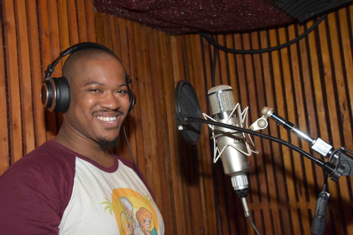 Exclusive Photo Coverage: ALADDIN Cast Proves Carols For A Cure is Auld You Need This Christmas!  Image