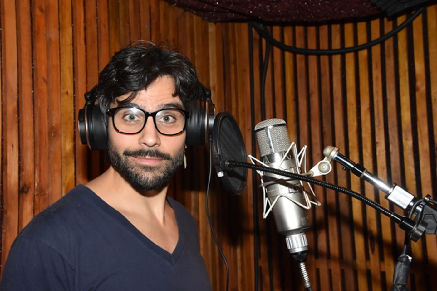 Exclusive Photo Coverage: ALADDIN Cast Proves Carols For A Cure is Auld You Need This Christmas!  Image