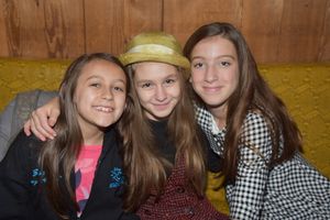 Zoe Glick, Mimi Ryder and Ayla Schwartz @ BroadwayWorld Zoe Glick, Mimi Ryder and Ayla Schwartz Photo