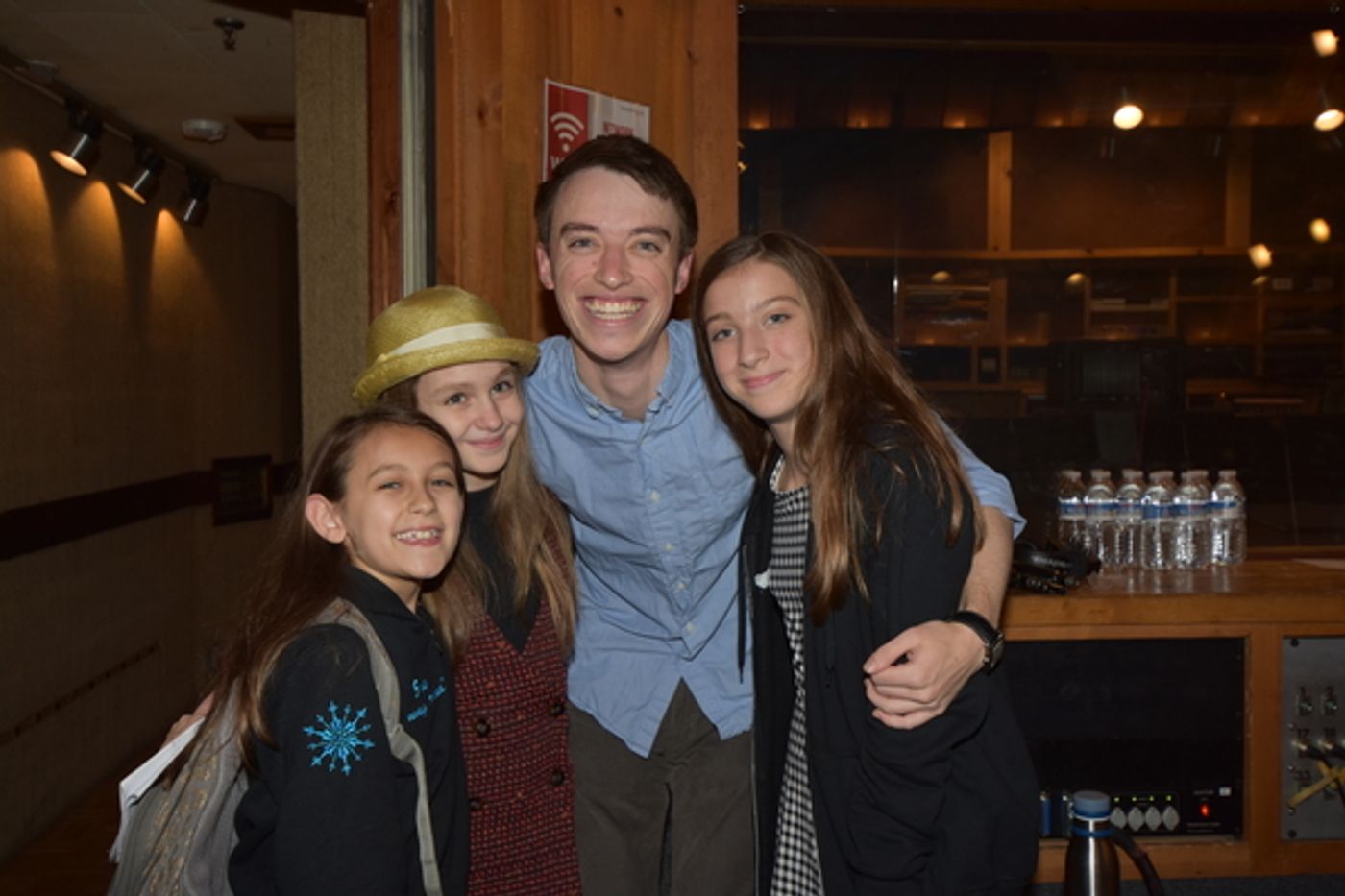 Exclusive Photo Coverage: FROZEN Cast Bundles Up for Carols For A Cure!  Image