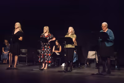 Ann Doyle, Laura Larson, Charlotte Moore, Jennette White.
Geordie Brown & Belinda Har Photo