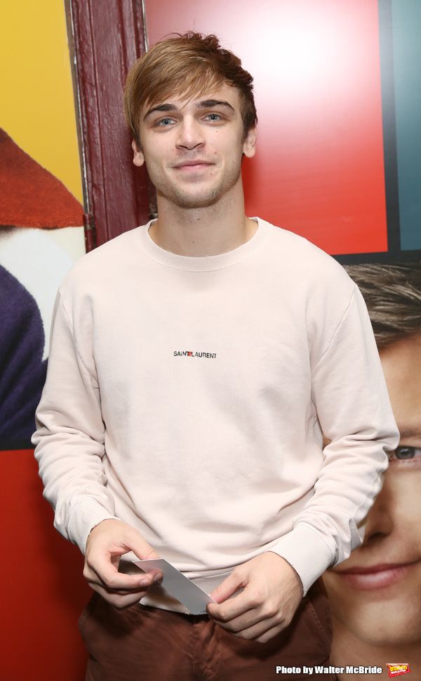 Sean Grandillo  Photo