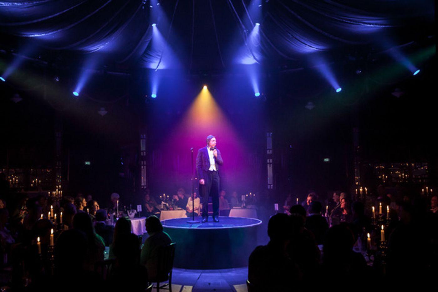 Feature: HAUT CHAOS at PALAZZO Amsterdam: a feast for the senses! Feature: HAUT CHAOS at PALAZZO Amsterdam: a feast for the senses! Image