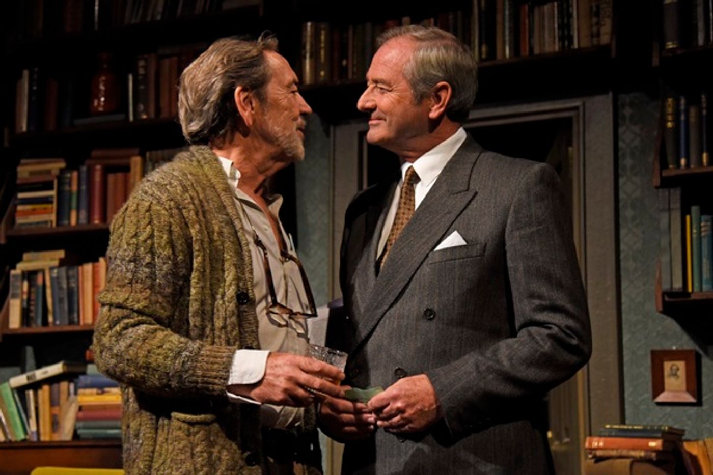 Photo Flash: First Look at IN PRIASE OF LOVE at Theatre Royal Bath  Image