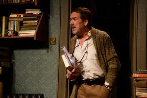 Robert Lindsay @ BroadwayWorld Robert Lindsay Photo