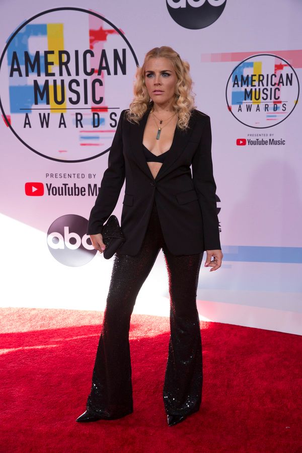 BUSY PHILIPPS Photo