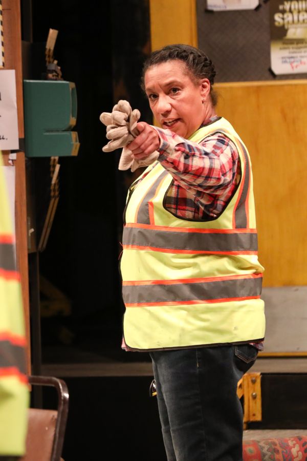 Kathryn Hunter-Williams as Faye Photo