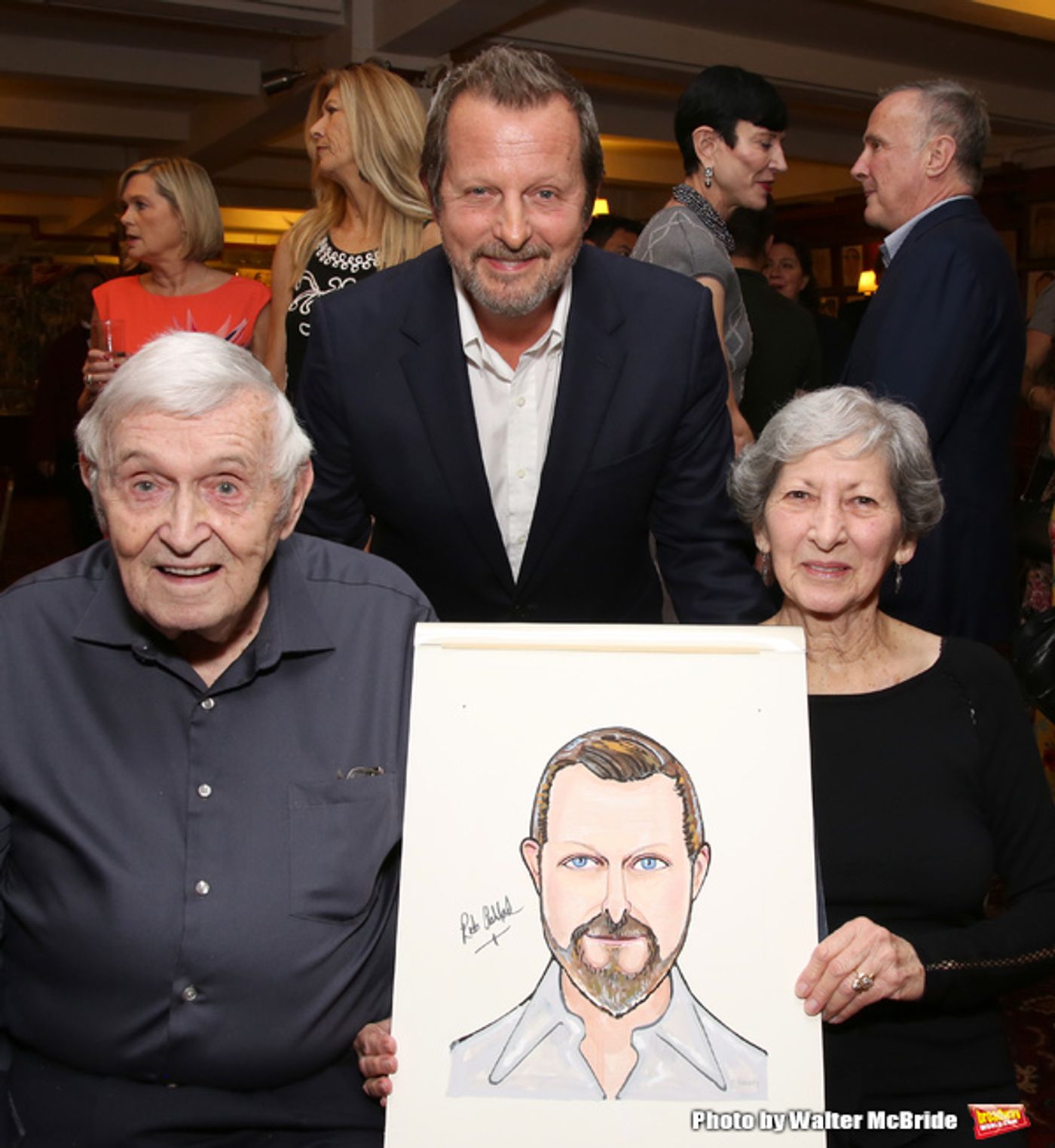 Photo Coverage: Rob Ashford Receives Portrait at Sardi's  Image
