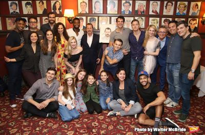 Rob Ashford with the cast and crew og â€�"Frozenâ€  Photo