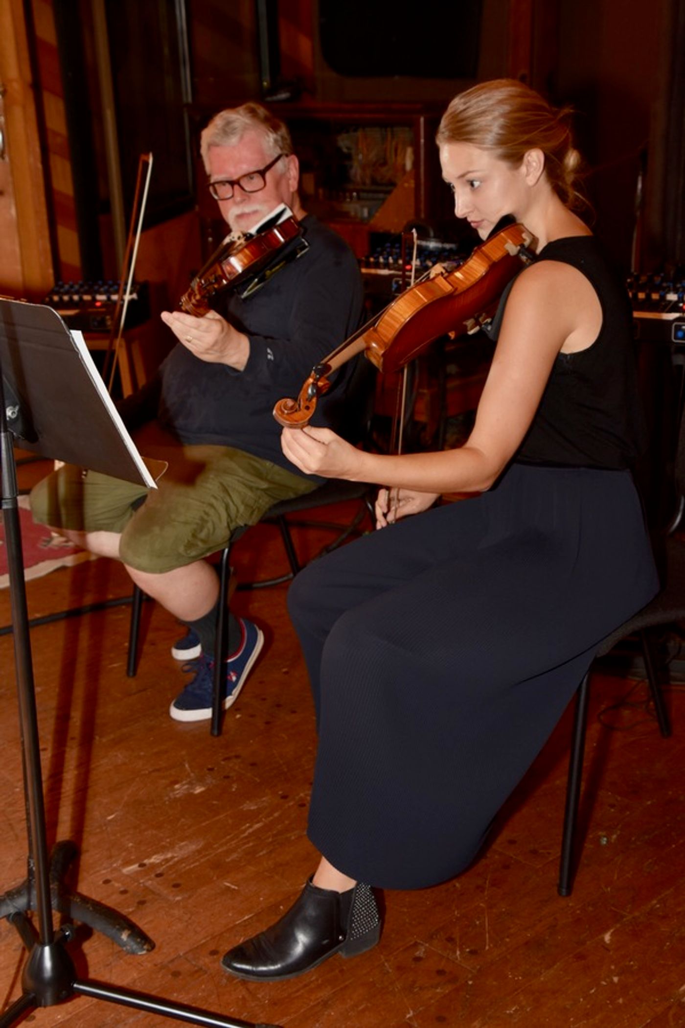 Exclusive Photo Coverage: CHICAGO Cast Gets Jazzy for Carols For A Cure! Exclusive Photo Coverage: CHICAGO Cast Gets Jazzy for Carols For A Cure! Image