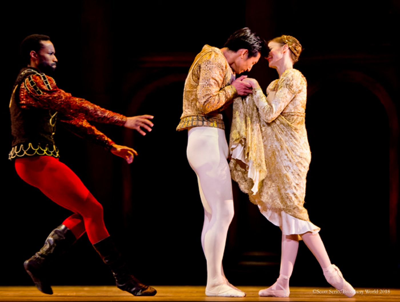 BWW Exclusive: ROMEO & JULIET at Academy Of Music in Philadelphia  Image