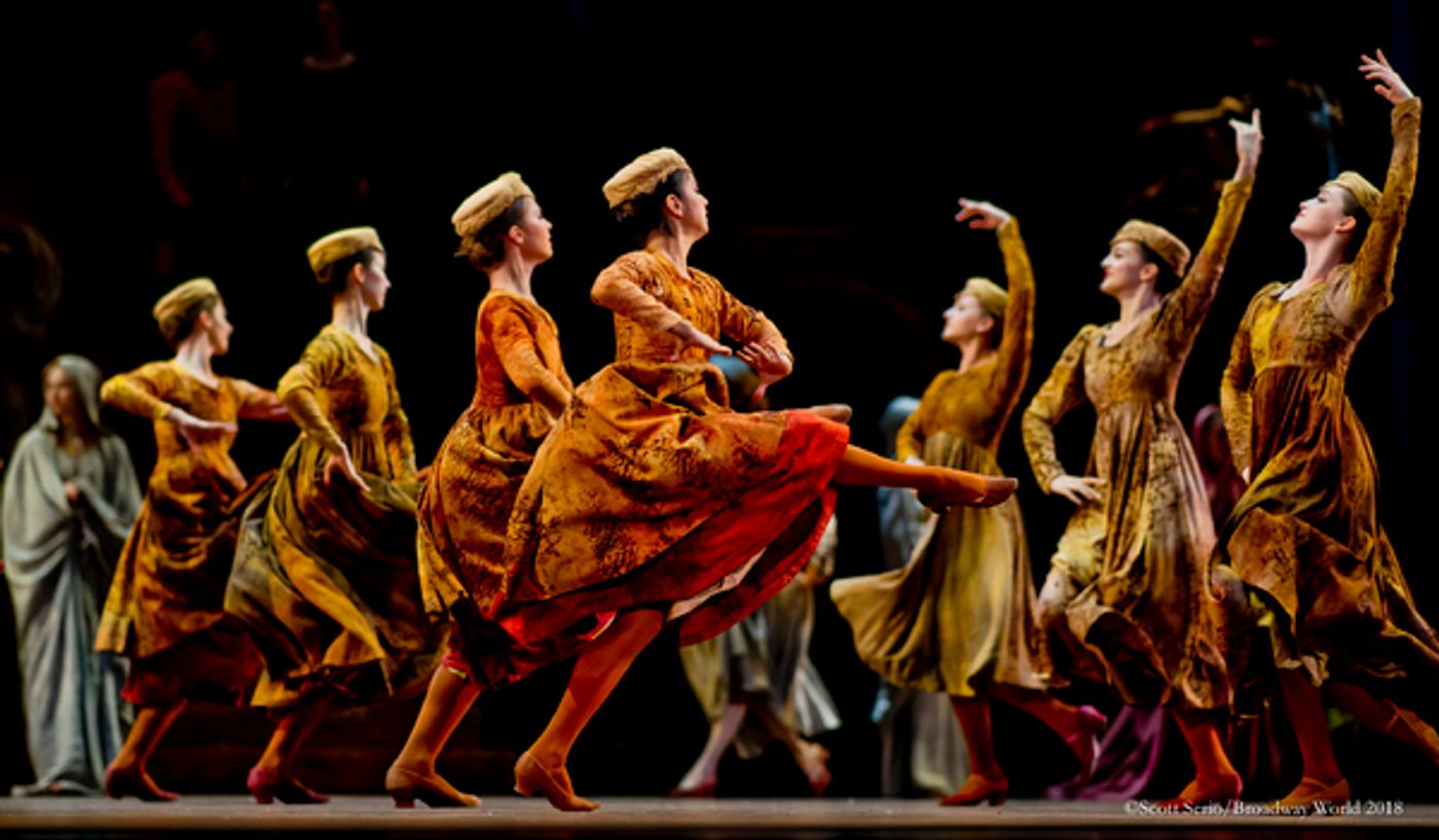 BWW Exclusive: ROMEO & JULIET at Academy Of Music in Philadelphia  Image