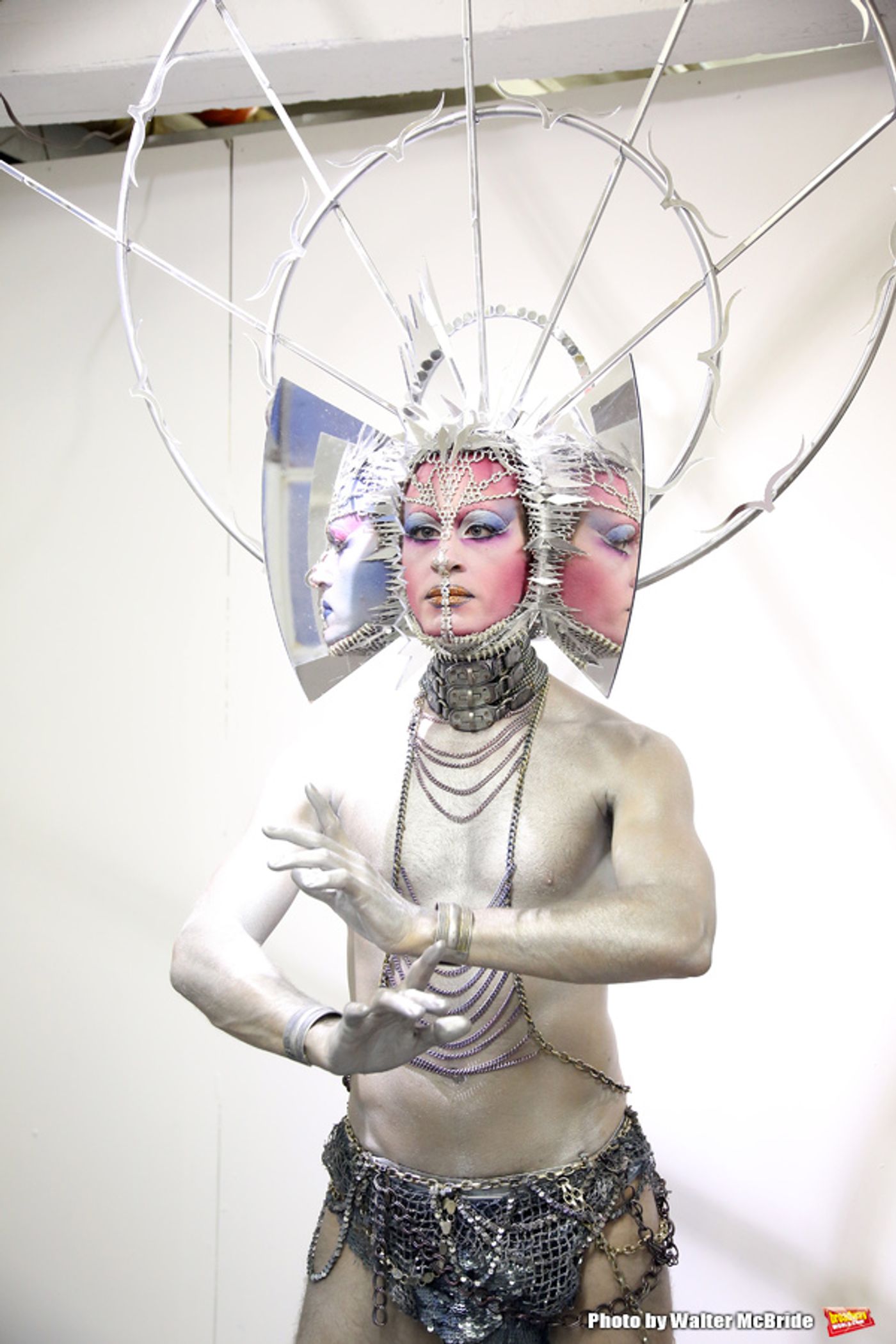 Photo Coverage: Anita Durst and Leah Lane Host ChaShaMa's 'Open Studios' Opening Night Reception  Image