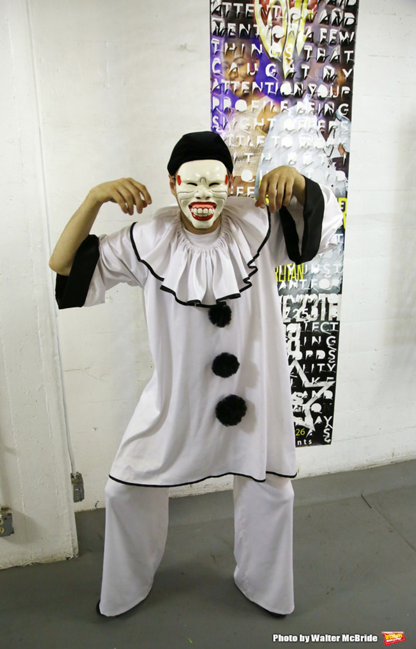 Photo Coverage: Anita Durst and Leah Lane Host ChaShaMa's 'Open Studios' Opening Night Reception  Image