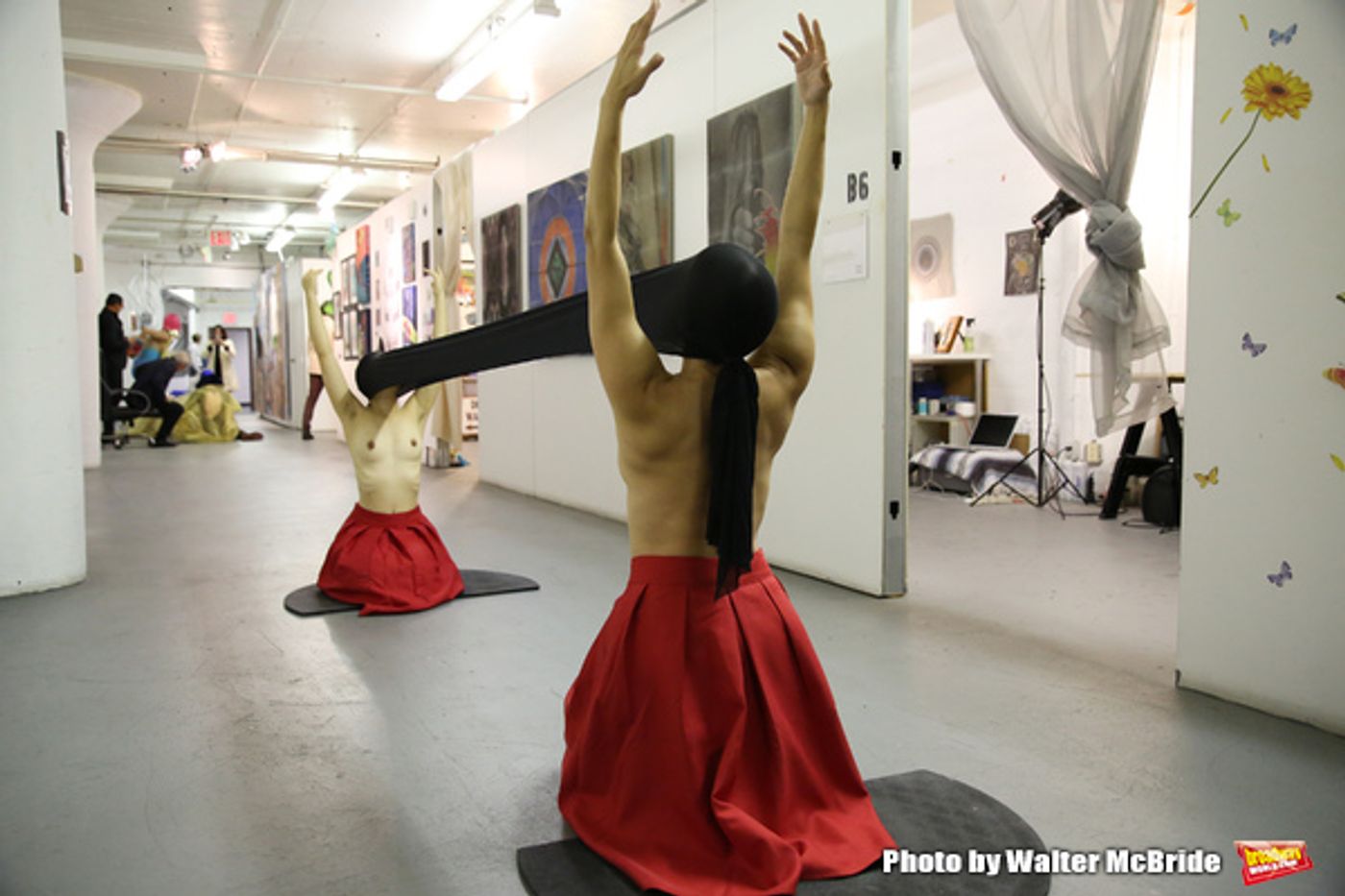 Photo Coverage: Anita Durst and Leah Lane Host ChaShaMa's 'Open Studios' Opening Night Reception  Image