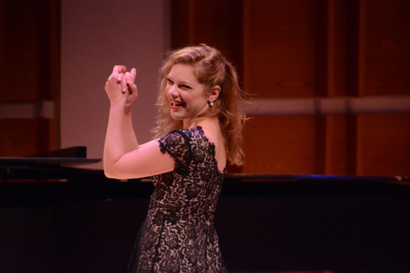 Photo Coverage: Kelli Barrett, Lisa Howard, and More at the 17th Annual BROADWAY UNPLUGGED Concert  Image