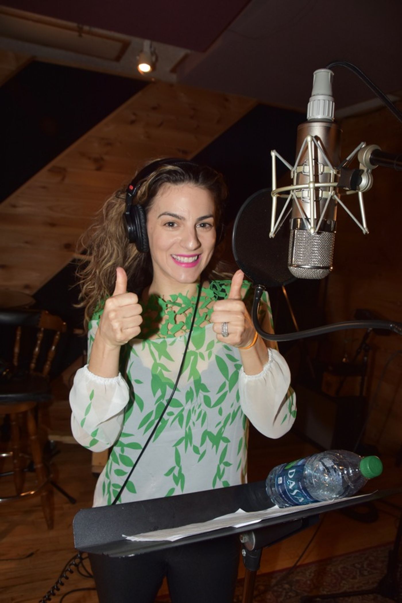 Exclusive Photo Coverage: PRETTY WOMAN Cast Looks Ahead to 2019 for Carols For A Cure!  Image