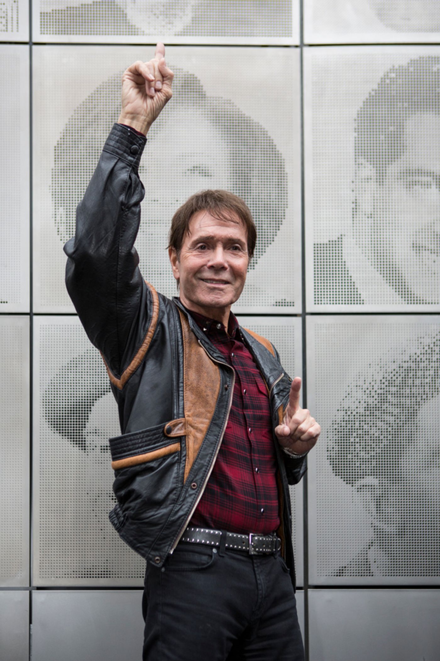 Photo Flash: Andrew Lloyd Webber and Guests Unveil Art Installation at London Palladium  Image