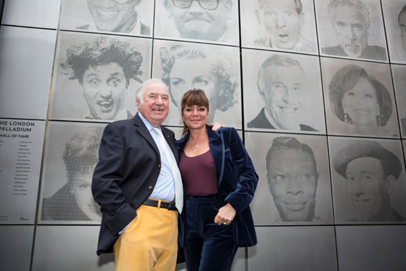 Photo Flash: Andrew Lloyd Webber and Guests Unveil Art Installation at London Palladium  Image