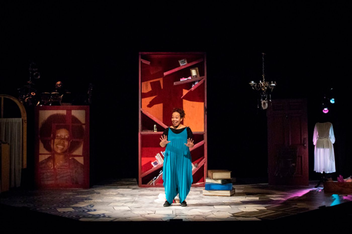Photo Flash: First Look at Cleveland Public Theatre's YA MAMA Photo Flash: First Look at Cleveland Public Theatre's YA MAMA Image
