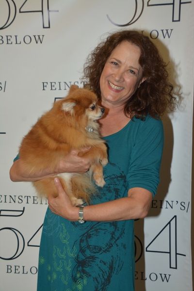 Karen Ziemba is reunited with her Bullets over Broadway Co-Star-Trixie Photo