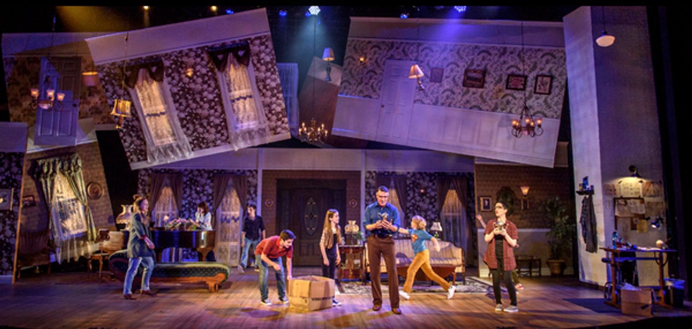 Photo Flash: Robert Cuccioli Leads FUN HOME at White Plains Performing Arts Center Photo Flash: Robert Cuccioli Leads FUN HOME at White Plains Performing Arts Center Image