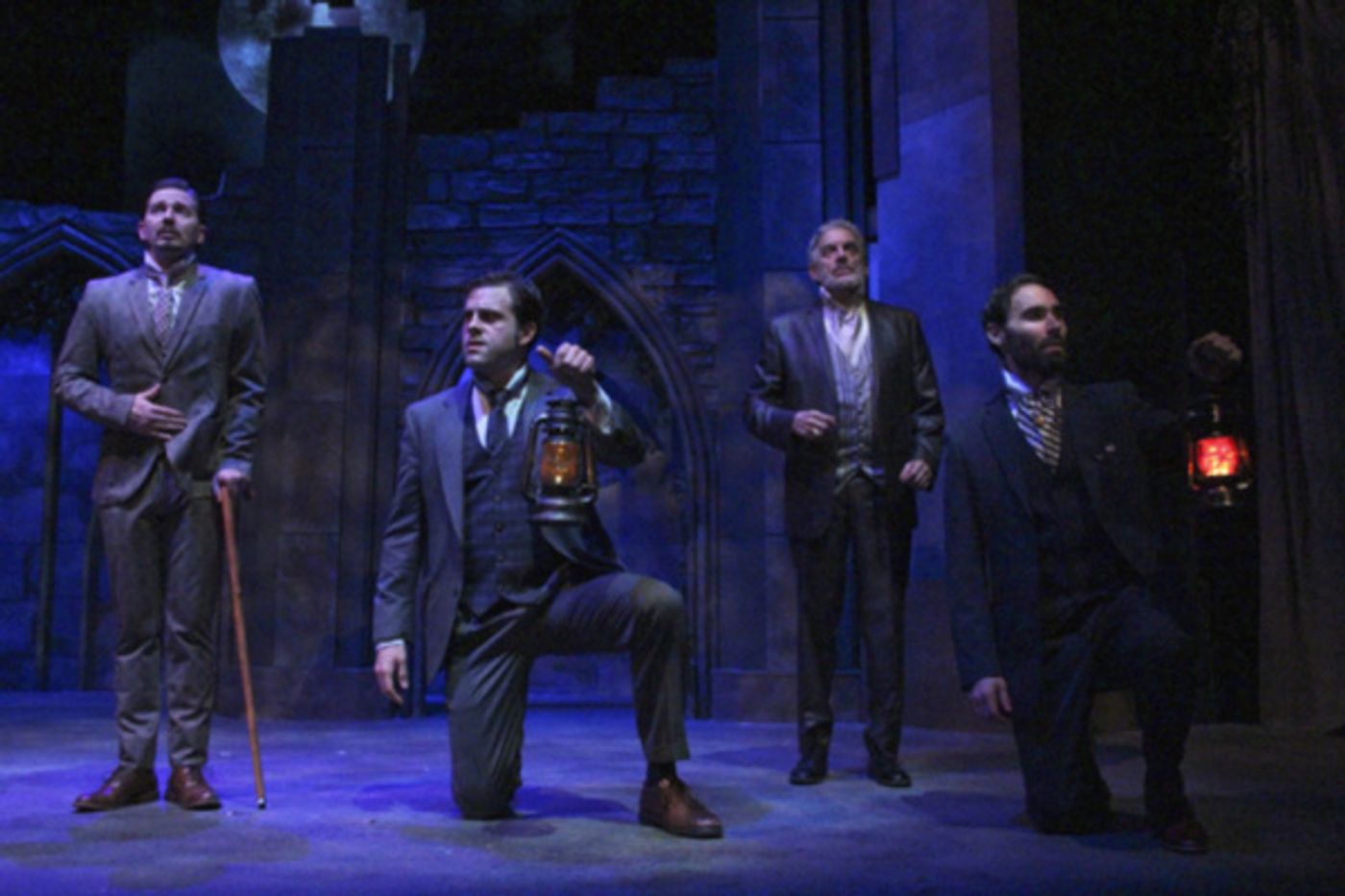 Photo Flash: First Look at Cent. Stage Co.'s DRACULA  Image