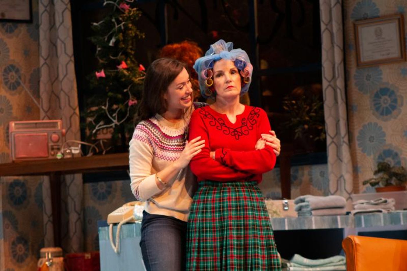 Review: STEEL MAGNOLIAS at Florida Rep is Heartwarming and Hilarious!  Image