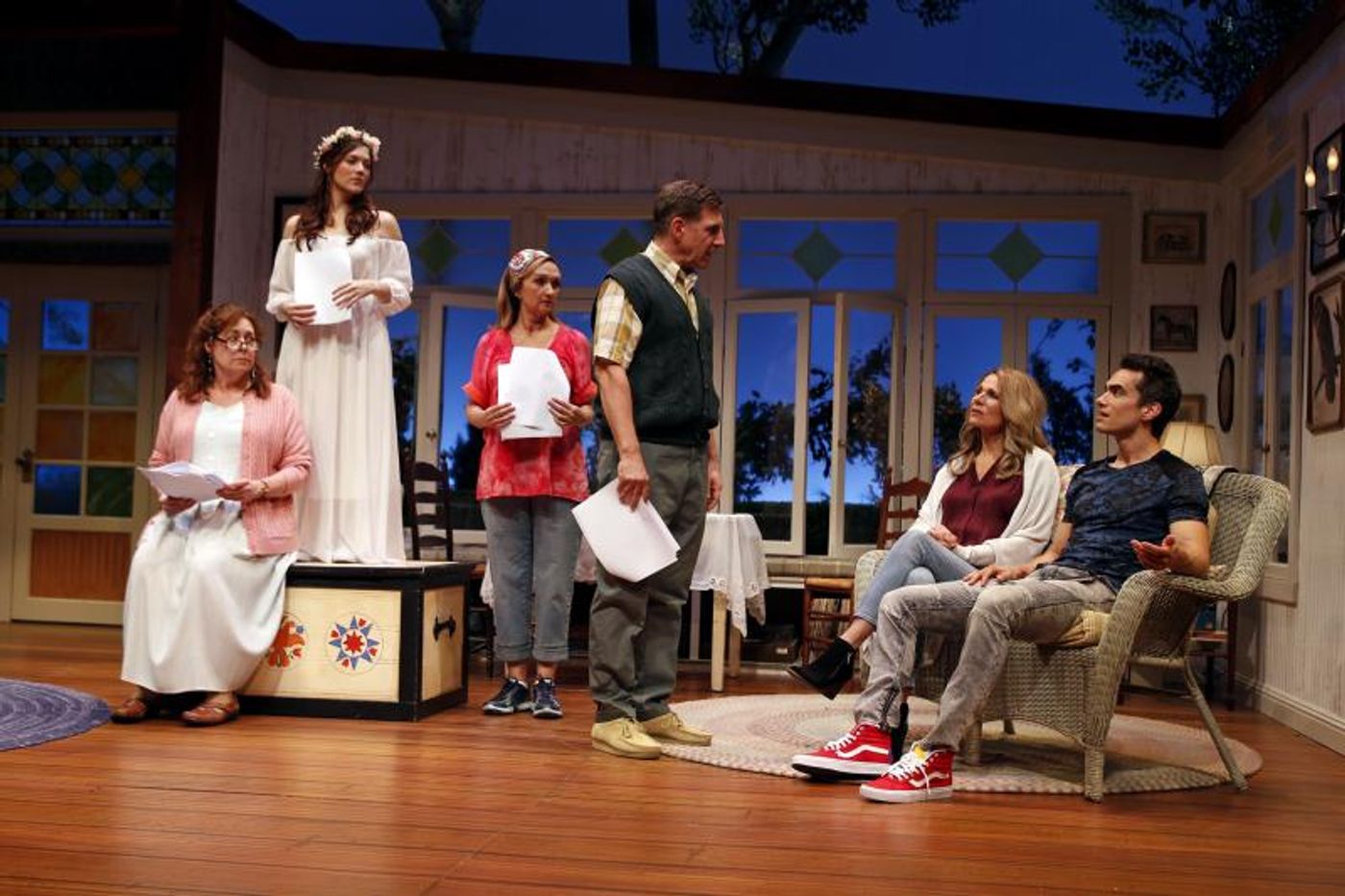 Review: VANYA AND SONIA AND MASHA AND SPIKE Brings Sibling Hilarity to South Coast Repertory  Image