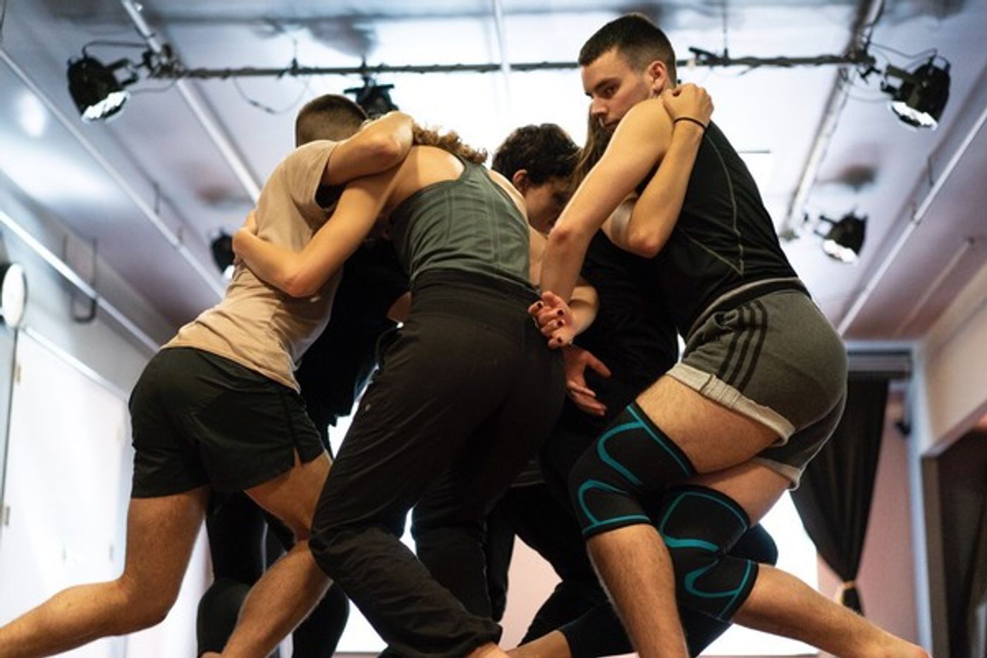 BWW Reviews: Eryc Taylor Dance Grants New Choreographers a Chance to Shine  Image