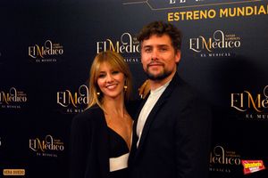 Tatiana Monells y Roger Berruezo Photo