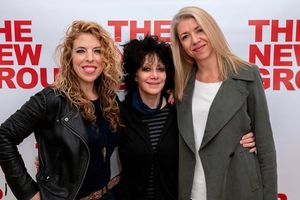 Director Kristin Hanggi, writer Amy Heckerling, choregrapher Kelly Devine
@ BroadwayWorld Director Kristin Hanggi, writer Amy Heckerling, choregrapher Kelly Devine
Photo