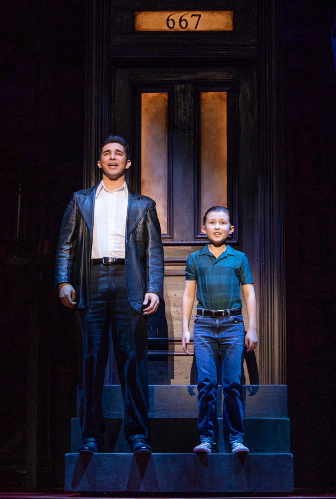 Photo Flash: First Look At The National Tour of A BRONX TALE  Image