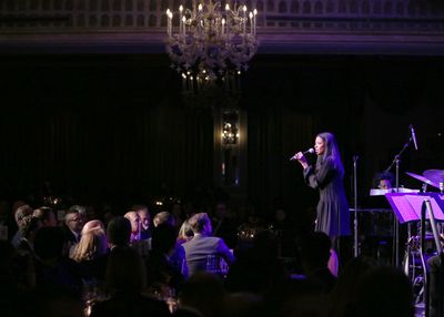 Renee Elise Goldsberry Photo