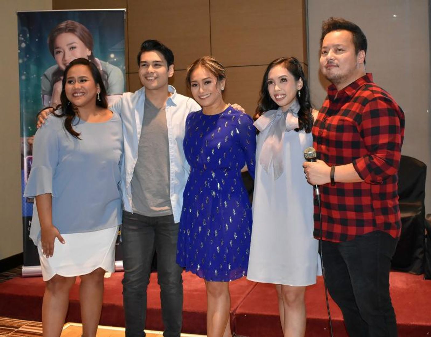 Photo Coverage: The International Premiere Cast of WAITRESS Meets The Press  Image