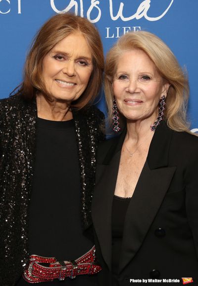 Gloria Steinem and Daryl Roth Photo